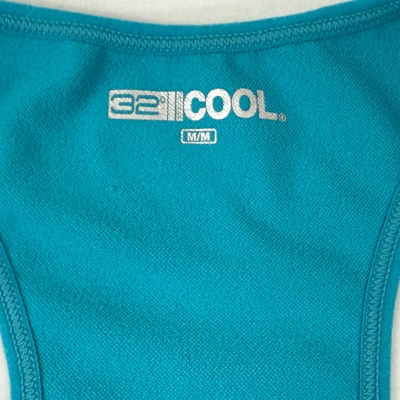 32 Degree Cool Turquoise Sports Bra Size M/M - Picture 2 of 5